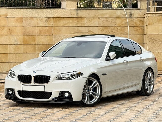 BMW 528 2014, 92,221 km - 2.0 l - Gəncə