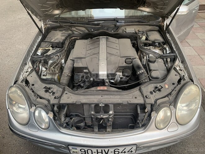 Mercedes E 240 2004, 211,422 km - 2.6 l - Ağdərə