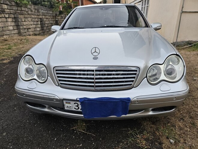 Mercedes C 180 2002, 215,800 km - 1.8 l - Şirvan