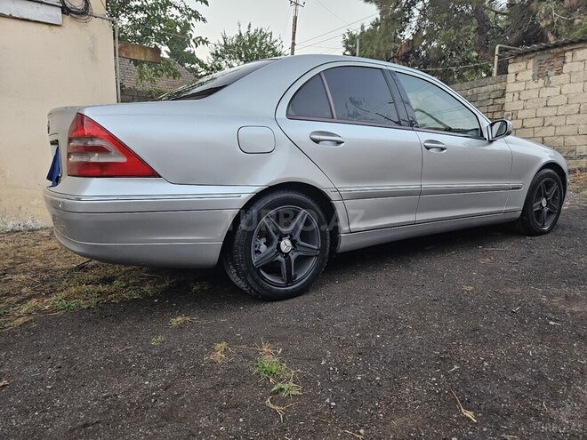 Mercedes C 180 2002, 215,800 km - 1.8 l - Şirvan