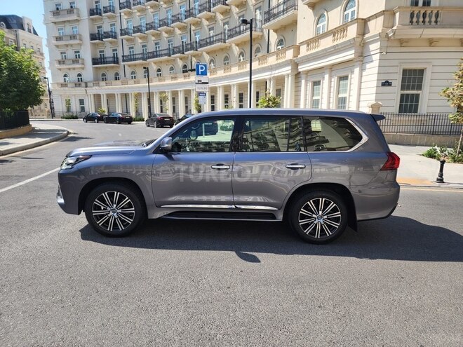 Lexus LX 570 2018, 188,000 km - 5.7 l - Bakı