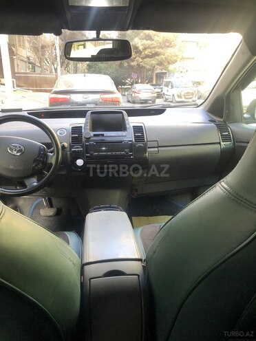 Toyota Prius 2009, 300,000 km - 1.5 л - Bakı