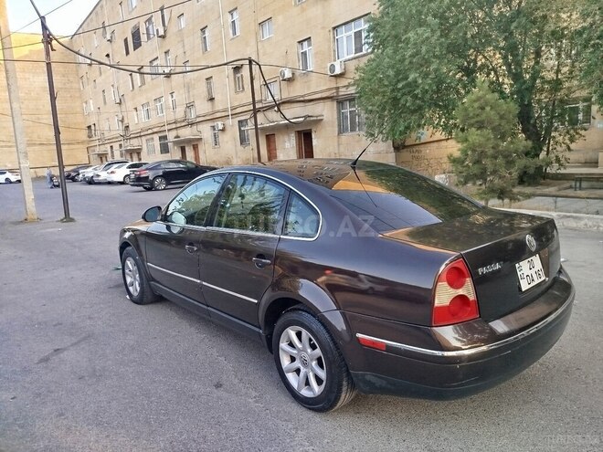 Volkswagen Passat 2003, 324,672 km - 1.8 l - Bakı