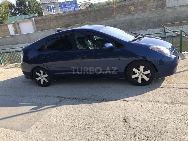 Toyota Prius 2009, 300,000 km - 1.5 л - Bakı