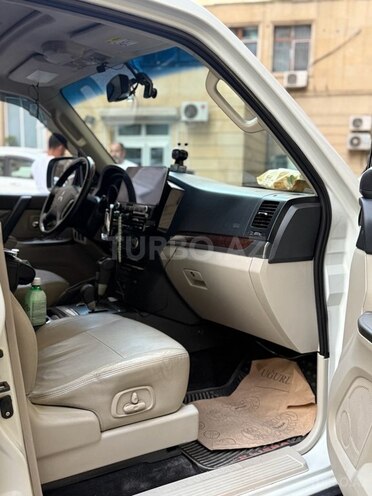 Mitsubishi Pajero 2014, 172,500 km - 3.8 л - Bakı