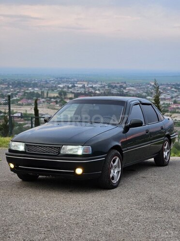 Opel Vectra 1995, 368,546 km - 1.8 l - Ağsu