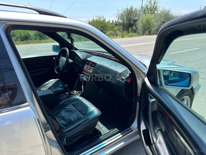 Mercedes C 200 1998, 600,000 km - 2.0 л - Qusar