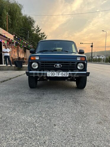LADA (VAZ) Niva 2015, 140,000 km - 1.7 l - Qusar