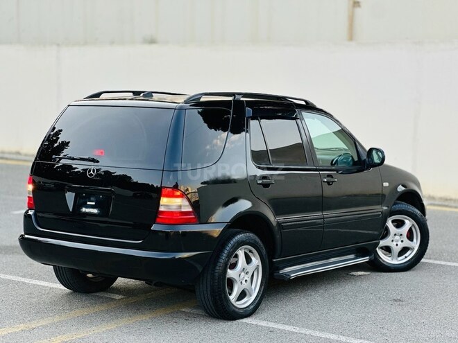 Mercedes ML 320 2000, 236,000 km - 3.2 l - Sumqayıt