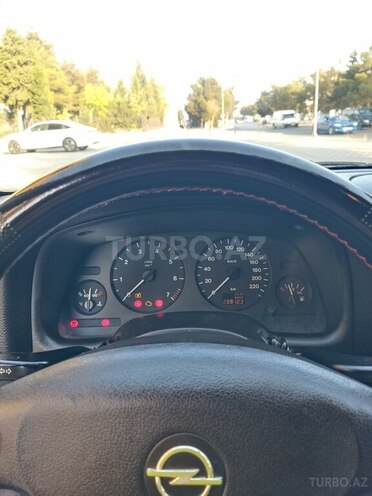 Opel Astra 2000, 288,000 km - 1.8 l - Sumqayıt