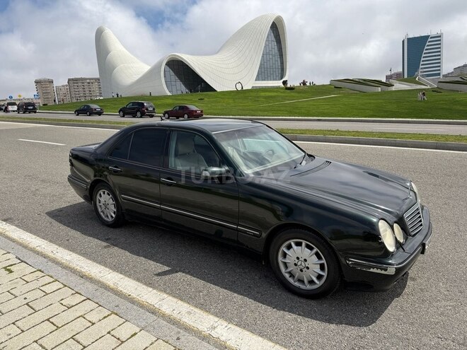 Mercedes E 280 2000, 350,000 km - 2.8 l - Bakı