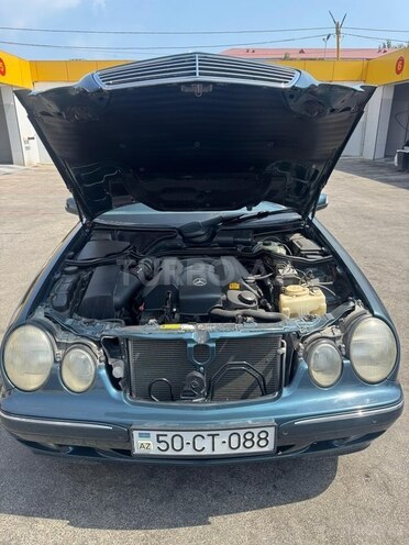 Mercedes E 240 2000, 343,000 km - 2.4 l - Sumqayıt
