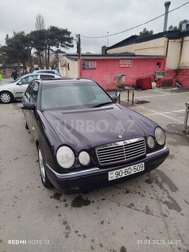 Mercedes E 230 1996, 462,000 km - 2.3 l - Sumqayıt