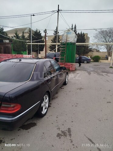 Mercedes E 230 1996, 462,000 km - 2.3 l - Sumqayıt