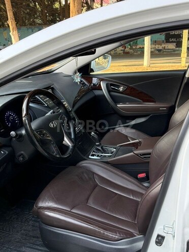 Hyundai Grandeur 2015, 180,000 km - 2.2 l - Bakı