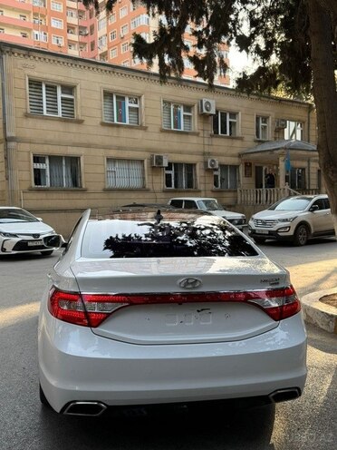 Hyundai Grandeur 2015, 180,000 km - 2.2 l - Bakı
