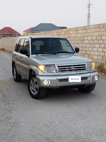 Mitsubishi Pajero io 2000, 350,000 km - 1.8 л - Bakı