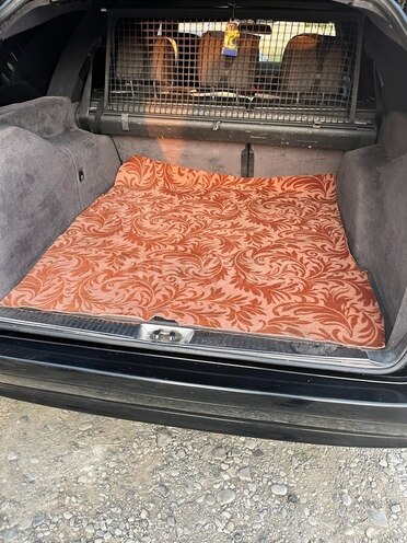 Mercedes E 200 1998, 750,000 km - 2.0 l - Zaqatala