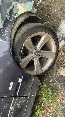 BMW 540 1988, 288,000 km - 4.0 l - Qusar