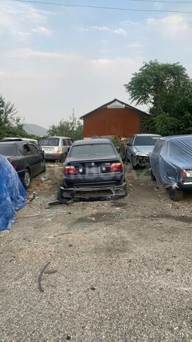 BMW 540 1988, 288,000 km - 4.0 l - Qusar