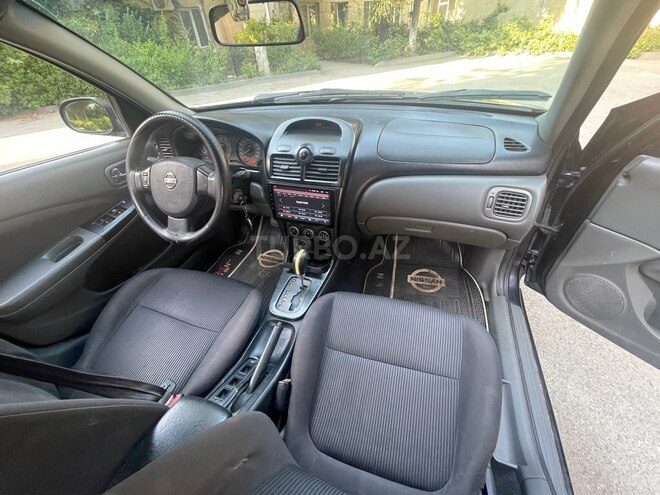 Nissan Sunny 2011, 258,000 km - 1.6 l - Bakı