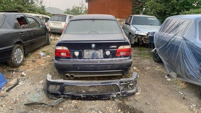 BMW 540 1988, 288,000 km - 4.0 l - Qusar