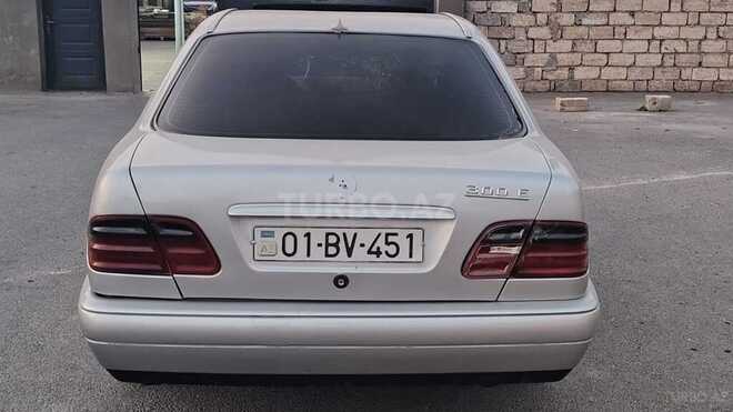 Mercedes E 300 1997, 245,000 km - 3.0 л - Bakı