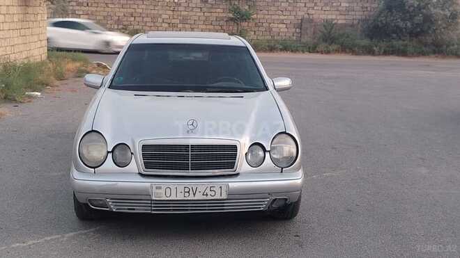Mercedes E 300 1997, 245,000 km - 3.0 л - Bakı
