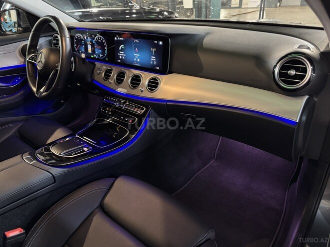 Mercedes E 300 e 2020, 69,600 km - 2.0 l - Bakı
