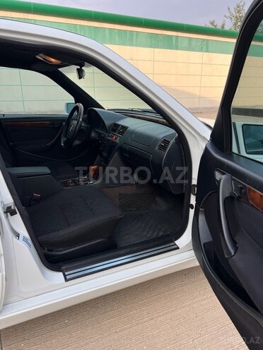 Mercedes C 240 1999, 277,545 km - 2.4 l - Şəmkir