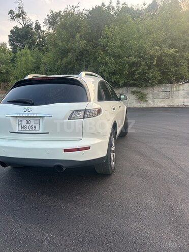 Infiniti FX35 2007, 255,000 km - 3.5 l - 