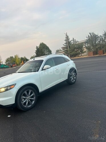 Infiniti FX35 2007, 255,000 km - 3.5 l - 