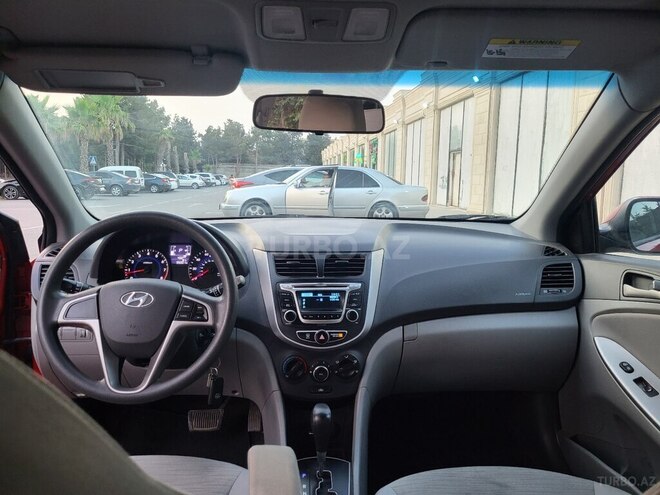 Hyundai Accent 2017, 152,888 km - 1.6 l - Bakı