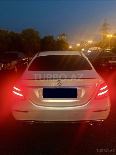 Mercedes E 220 d 2017, 190,000 km - 2.0 l - Bakı