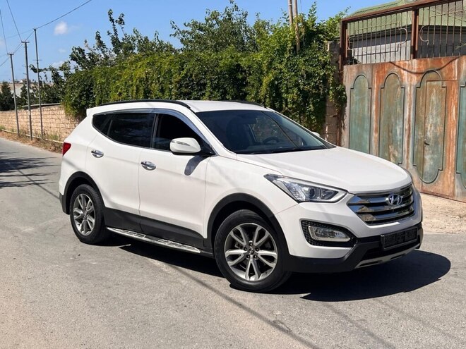 Hyundai Santa Fe 2014, 222,000 km - 2.4 l - Ucar