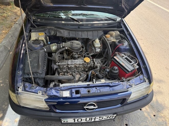 Opel Astra 1995, 495,000 km - 1.6 l - Xaçmaz