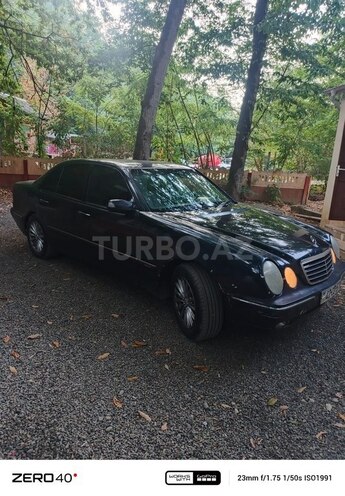 Mercedes E 220 1996, 497,838 km - 2.2 l - Lənkəran