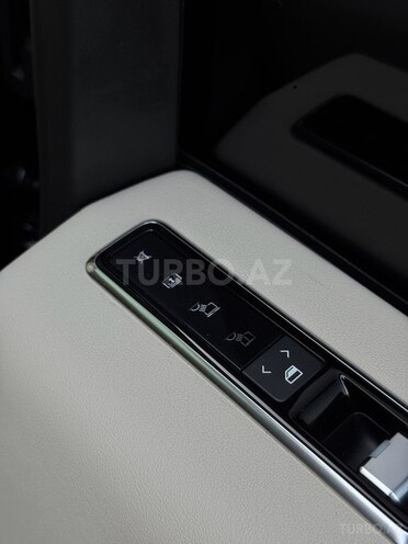 Land Rover Range Rover 2018, 98,000 km - 3.0 л - Bakı