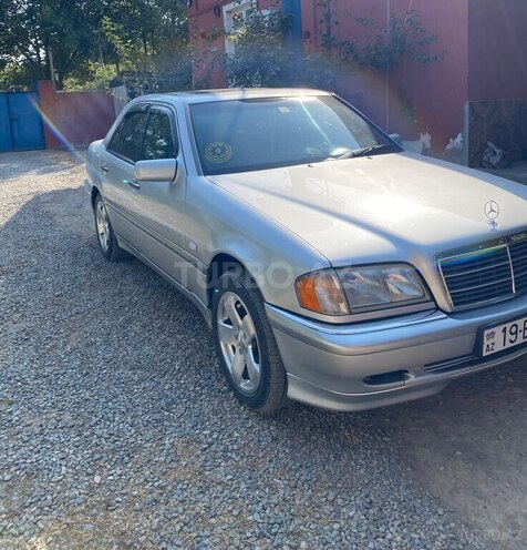 Mercedes C 200 1998, 359,000 km - 2.0 l - Füzuli