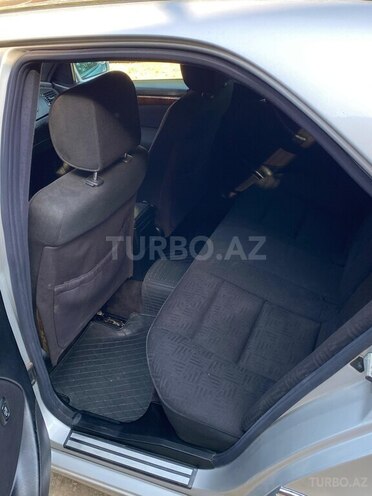Mercedes C 200 1998, 359,000 km - 2.0 l - Füzuli