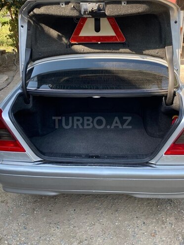 Mercedes C 200 1998, 359,000 km - 2.0 l - Füzuli