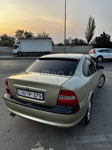 Opel Vectra 1996, 400,000 km - 1.8 l - Bakı
