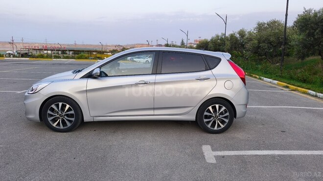 Hyundai Accent 2015, 168,000 km - 1.6 l - Bakı