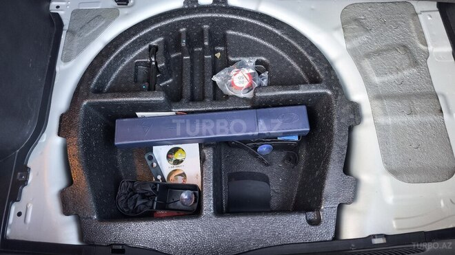 Hyundai Accent 2015, 168,000 km - 1.6 l - Bakı