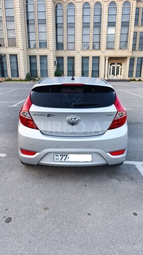 Hyundai Accent 2015, 168,000 km - 1.6 l - Bakı