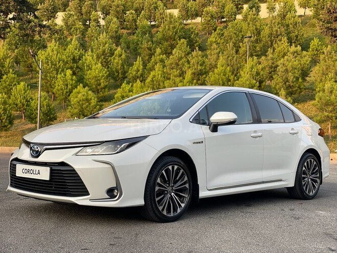 Toyota Corolla 2021, 130,000 km - 1.8 l - Bakı