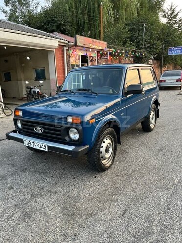 LADA (VAZ) Niva 2015, 140,000 km - 1.7 l - Qusar