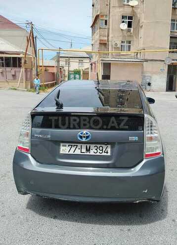 Toyota Prius 2015, 329,916 km - 1.8 л - Bakı