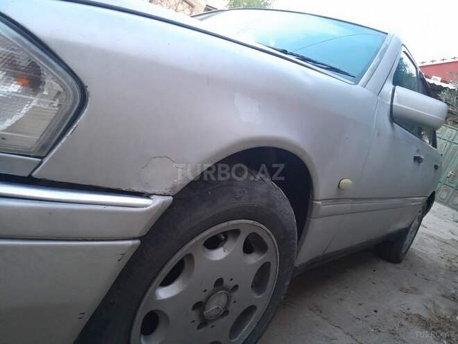 Mercedes C 200 1994, 580,000 km - 2.2 л - Bakı