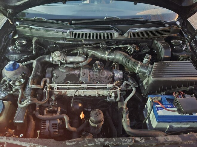Volkswagen Golf 2001, 406,659 km - 1.9 л - Bakı
